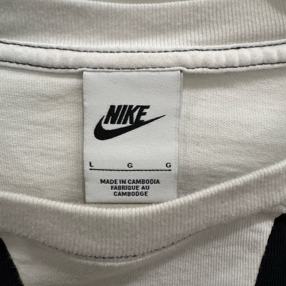 Nike Big Double Swoosh Sportscaster
DR6201 Cropped Top White Black - Picture 5 of 5